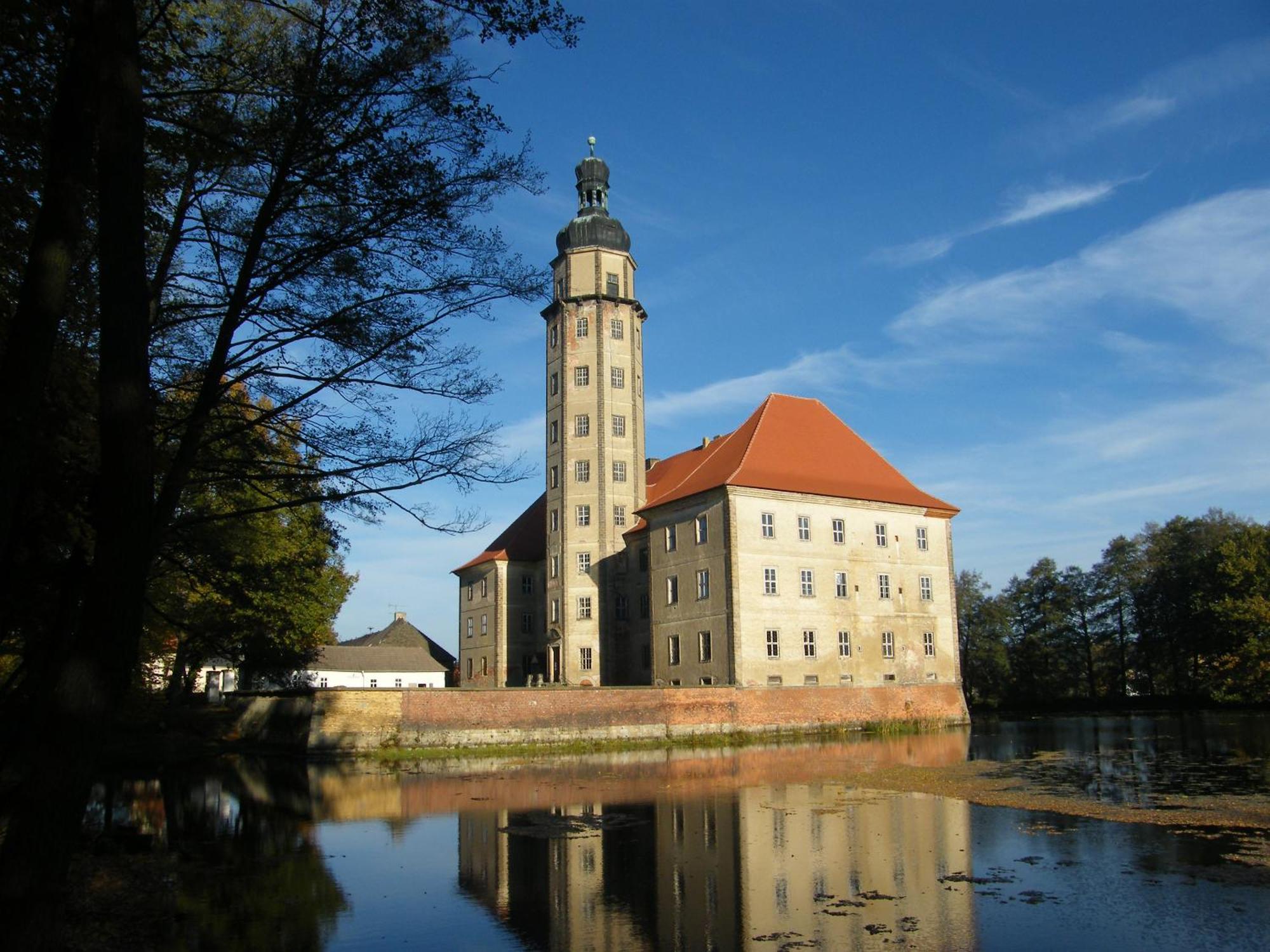 Resort "Schloss Reinharz" Bad Schmiedeberg Eksteriør bilde